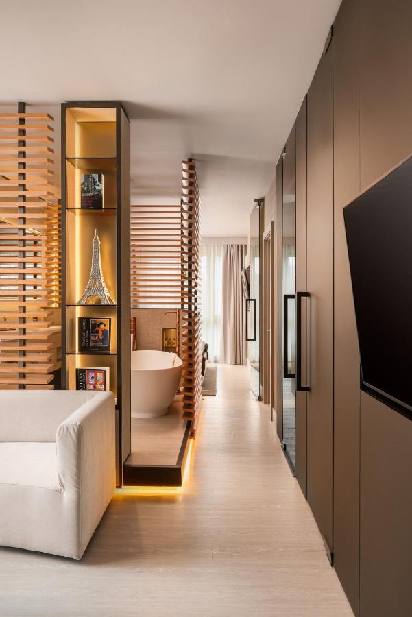 Hotel Vatel 4* Superior Martigny Екстер'єр фото