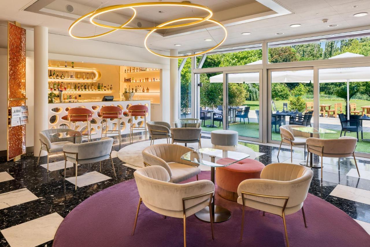 Hotel Vatel 4* Superior Martigny Екстер'єр фото